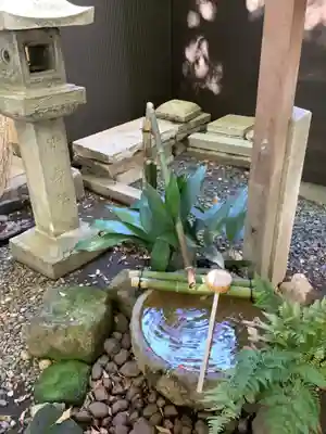 洲嵜神社の手水舎