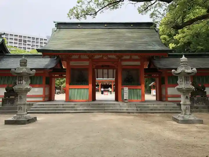 住吉神社の山門・神門
