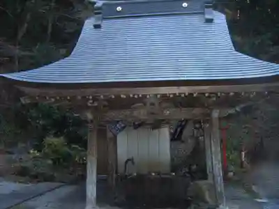 満願寺の手水舎