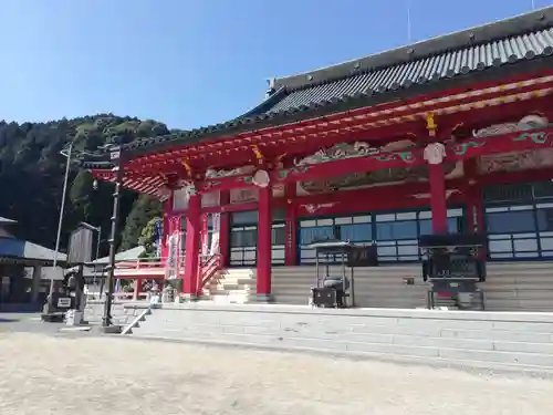 総本山　本福寺の本殿・本堂