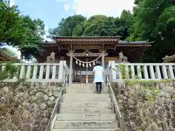 白鳥神社の本殿・本堂