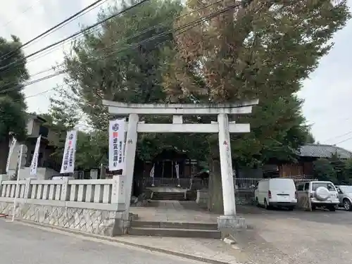 滝野川八幡神社の鳥居