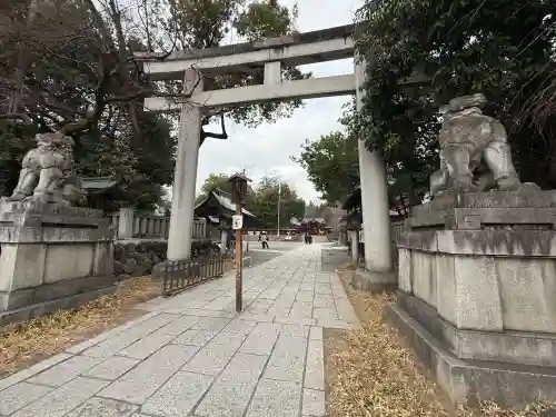 秩父神社の{uncategorized: "未分類", other: "その他", undefined: "問題あり", building: "その他建物", grave: "お墓", sacred_gate: "鳥居", guardian: "狛犬", statue: "像", buddha: "仏像", history: "歴史", nature: "自然", garden: "庭園", animal: "動物", pagoda: "塔", temizu: "手水舎", mountain_gate: "山門・神門", sanctuary: "本殿・本堂", subordinate: "末社・摂社", art: "芸術", scenery: "景色", jizo: "地蔵", ema: "絵馬", goshuin: "御朱印", omikuji: "おみくじ", items: "授与品その他", amulet: "お守り", goshuincho: "御朱印帳", eats: "食事", festival: "お祭り", votive_dance: "神楽", shichigosan: "七五三参", wedding: "結婚式", experience: "体験その他", initially: "初詣", around: "周辺", anti_infection: "感染症対策"}