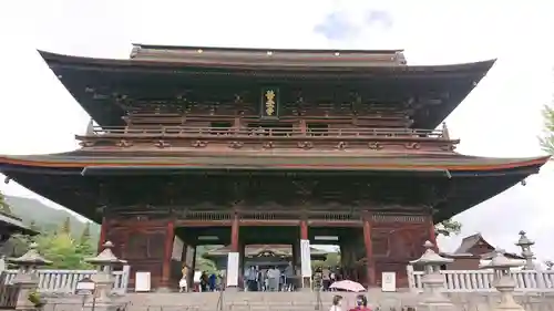 善光寺の山門・神門
