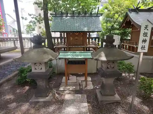 亀戸 香取神社の末社・摂社
