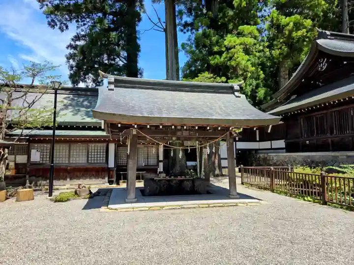 飛驒一宮水無神社(岐阜県)