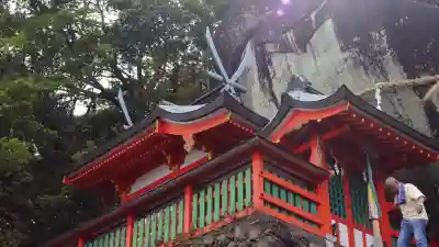 神倉神社（熊野速玉大社摂社）の{uncategorized: "未分類", other: "その他", undefined: "問題あり", building: "その他建物", grave: "お墓", sacred_gate: "鳥居", guardian: "狛犬", statue: "像", buddha: "仏像", history: "歴史", nature: "自然", garden: "庭園", animal: "動物", pagoda: "塔", temizu: "手水舎", mountain_gate: "山門・神門", sanctuary: "本殿・本堂", subordinate: "末社・摂社", art: "芸術", scenery: "景色", jizo: "地蔵", ema: "絵馬", goshuin: "御朱印", omikuji: "おみくじ", items: "授与品その他", amulet: "お守り", goshuincho: "御朱印帳", eats: "食事", festival: "お祭り", votive_dance: "神楽", shichigosan: "七五三参", wedding: "結婚式", experience: "体験その他", initially: "初詣", around: "周辺", anti_infection: "感染症対策"}
