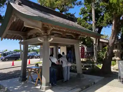 森戸大明神(森戸神社)の手水舎