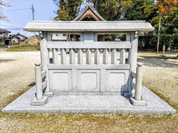 神明神社(大留町5)のその他建物