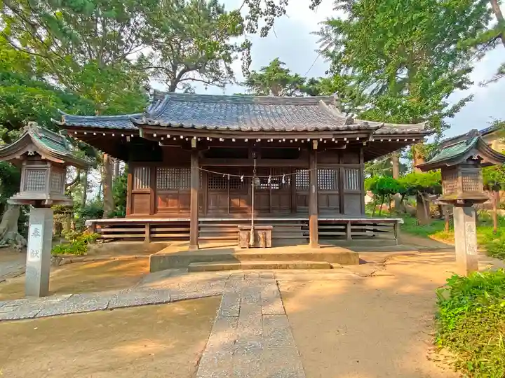 茂侶神社の本殿・本堂