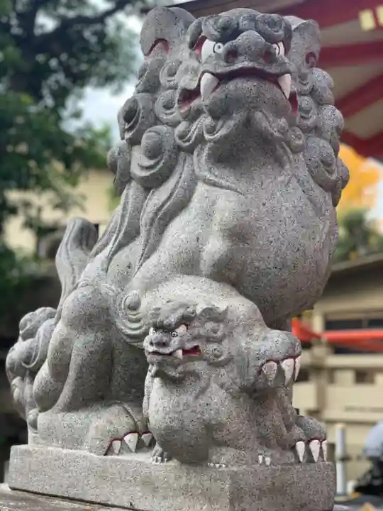 戸部杉山神社の狛犬