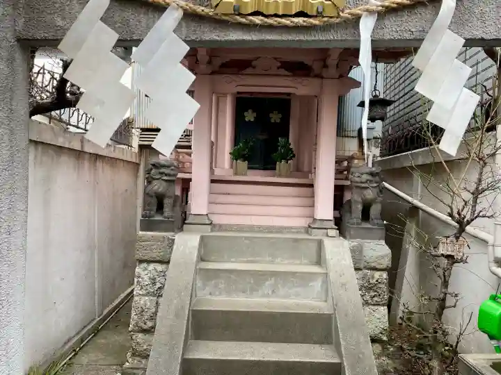 八二神社の{uncategorized: "未分類", other: "その他", undefined: "問題あり", building: "その他建物", grave: "お墓", sacred_gate: "鳥居", guardian: "狛犬", statue: "像", buddha: "仏像", history: "歴史", nature: "自然", garden: "庭園", animal: "動物", pagoda: "塔", temizu: "手水舎", mountain_gate: "山門・神門", sanctuary: "本殿・本堂", subordinate: "末社・摂社", art: "芸術", scenery: "景色", jizo: "地蔵", ema: "絵馬", goshuin: "御朱印", omikuji: "おみくじ", items: "授与品その他", amulet: "お守り", goshuincho: "御朱印帳", eats: "食事", festival: "お祭り", votive_dance: "神楽", shichigosan: "七五三参", wedding: "結婚式", experience: "体験その他", initially: "初詣", around: "周辺", anti_infection: "感染症対策"}