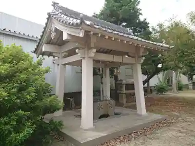 赤見国玉神社の手水舎