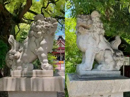 徳持神社の狛犬