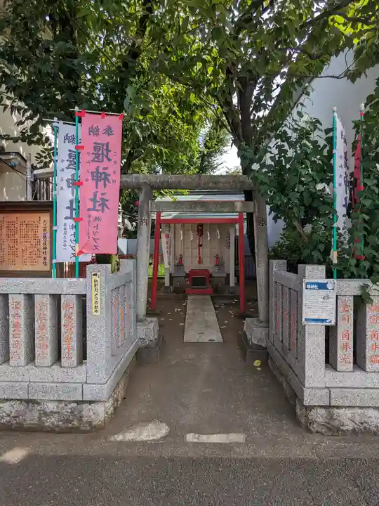 堰神社の本殿・本堂