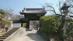 慈眼寺の山門