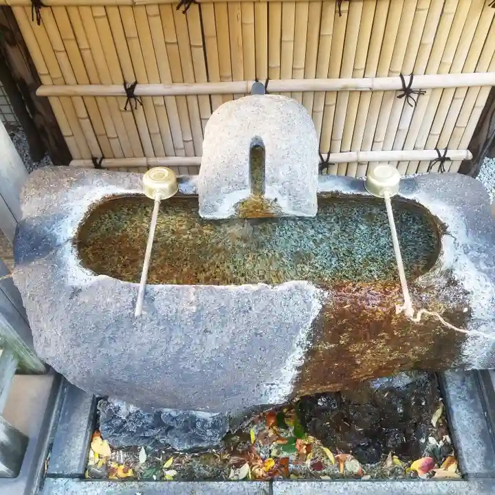 第六天社の手水舎