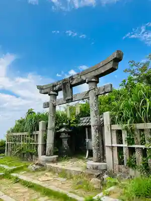 彌彦神社奥宮（御神廟）(新潟県)