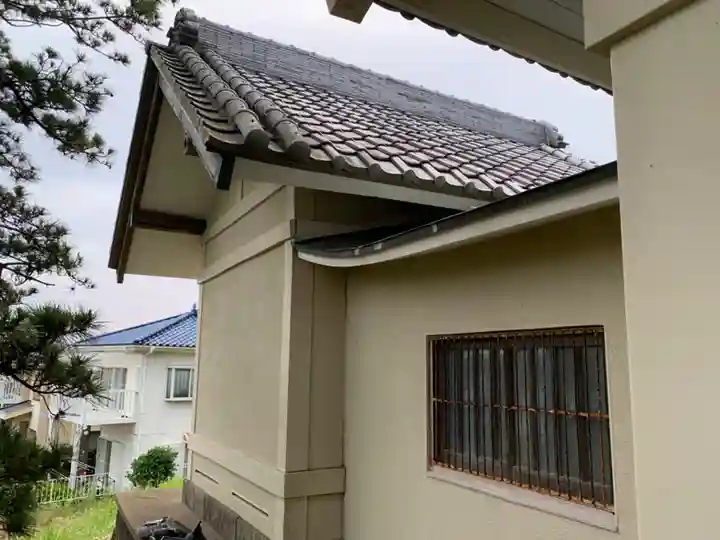 諏訪神社の本殿・本堂
