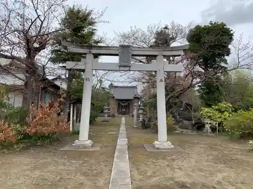 岩野見社の鳥居