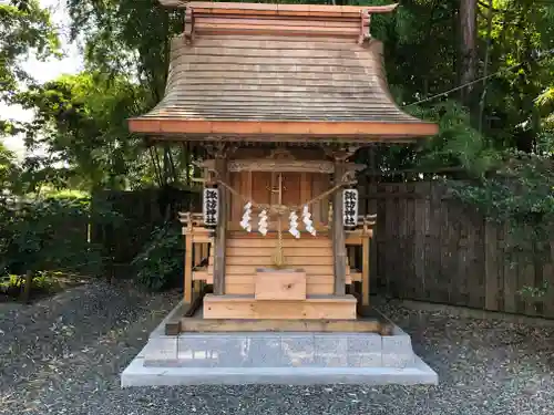 男山八幡神社の末社