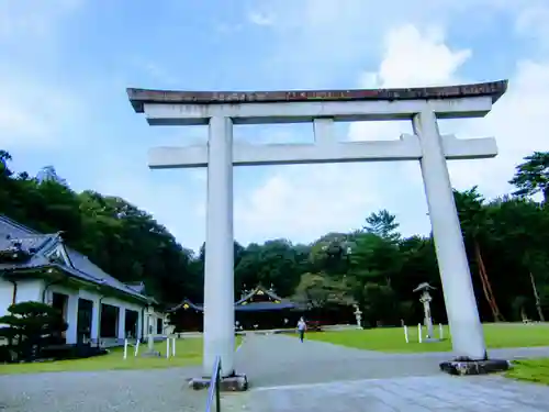 群馬県護国神社の鳥居