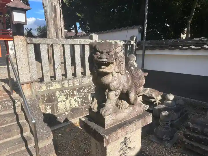 熊野神社の狛犬