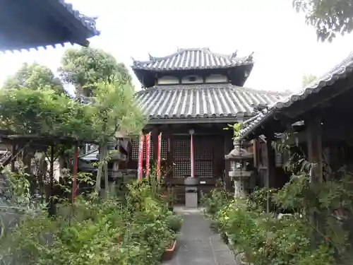 延命院（八木寺）の本殿