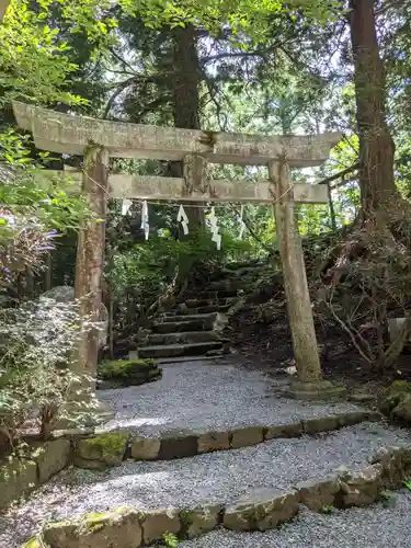 大塚丘の鳥居