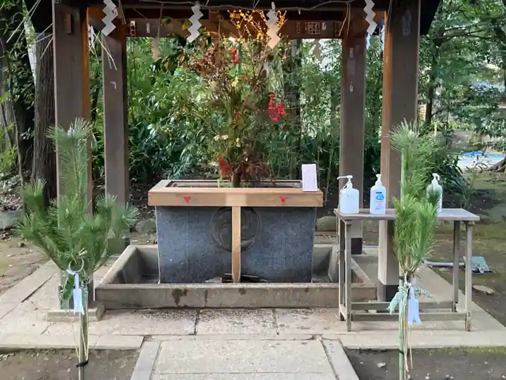 赤坂氷川神社の手水舎