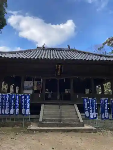 岩上神社の本殿・本堂