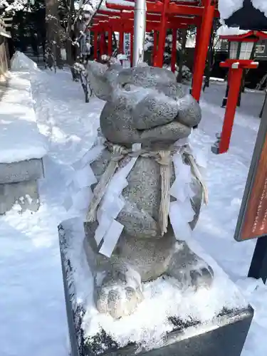 湯倉神社の狛犬