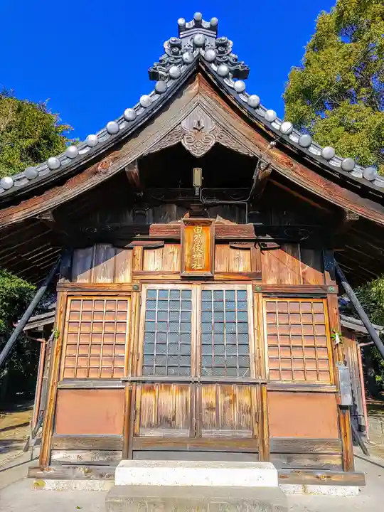 由乃伎神社の本殿・本堂