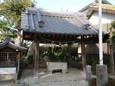 神明宮の手水舎