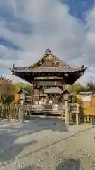 神泉苑の建物その他