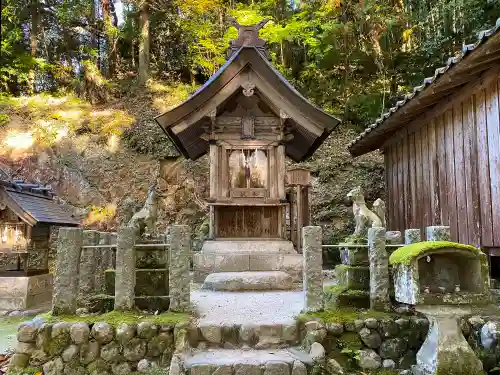 玉作湯神社の末社・摂社
