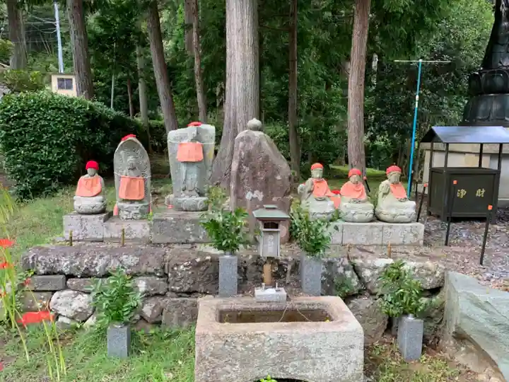 中山寺の地蔵