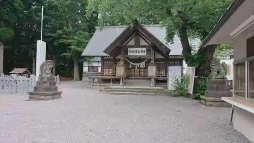 三嶋神社の本殿