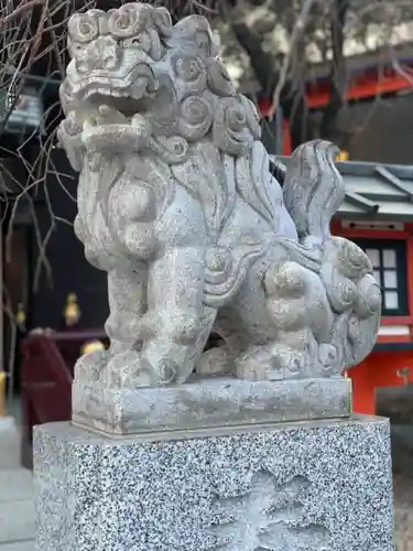 鈴鹿明神社の狛犬