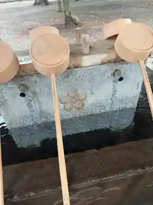 布多天神社の{uncategorized: "未分類", other: "その他", undefined: "問題あり", building: "その他建物", grave: "お墓", sacred_gate: "鳥居", guardian: "狛犬", statue: "像", buddha: "仏像", history: "歴史", nature: "自然", garden: "庭園", animal: "動物", pagoda: "塔", temizu: "手水舎", mountain_gate: "山門・神門", sanctuary: "本殿・本堂", subordinate: "末社・摂社", art: "芸術", scenery: "景色", jizo: "地蔵", ema: "絵馬", goshuin: "御朱印", omikuji: "おみくじ", items: "授与品その他", amulet: "お守り", goshuincho: "御朱印帳", eats: "食事", festival: "お祭り", votive_dance: "神楽", shichigosan: "七五三参", wedding: "結婚式", experience: "体験その他", initially: "初詣", around: "周辺", anti_infection: "感染症対策"}