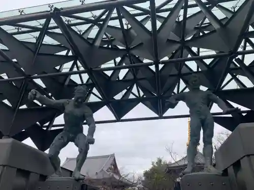 一心寺の山門・神門