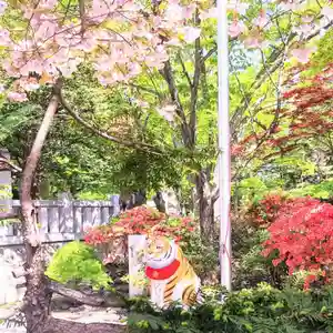 彌彦神社 (伊夜日子神社)の像(2024年05月14日(火) 09時16分21秒投稿)