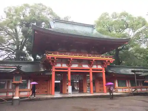 武蔵一宮氷川神社の山門・神門