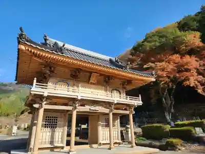 高蔵寺の山門・神門