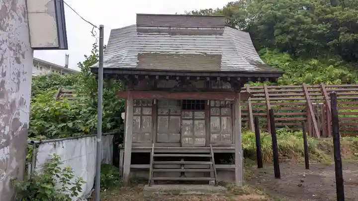 塩見神社の本殿・本堂