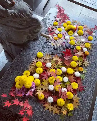 滑川神社 - 仕事と子どもの守り神の手水