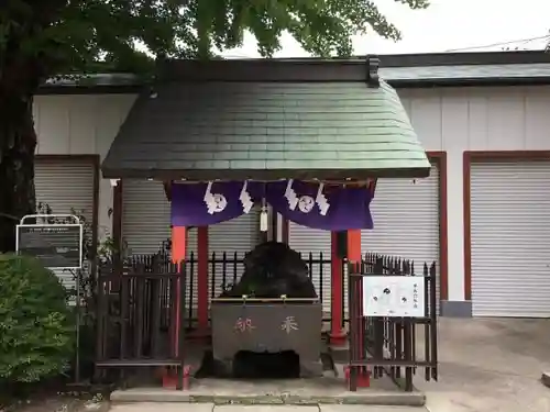 葛飾氷川神社の手水舎