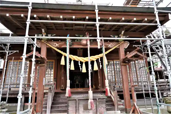 熊野神社の本殿・本堂