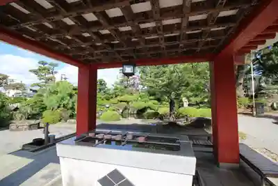 甲斐善光寺の手水舎