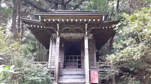 中尊寺の末社